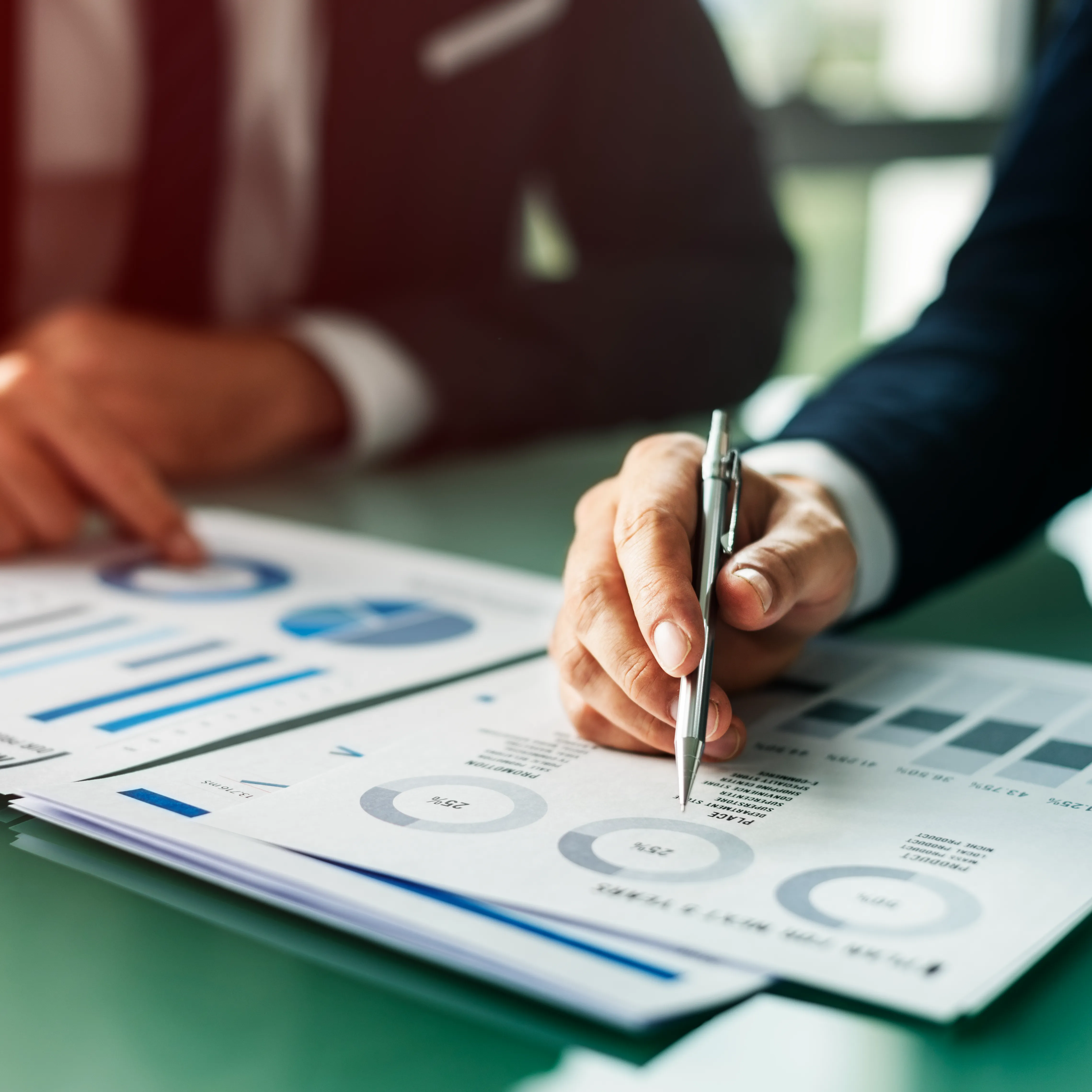 TOBとは何か？中小企業経営者が押さえておきたい基本と実務の視点 — 株式会社日本提携支援
